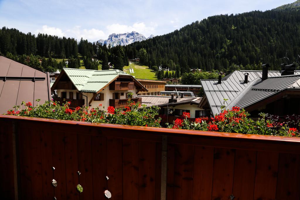 Dolomiti Hotel Cozzio Madonna di Campiglio Room photo